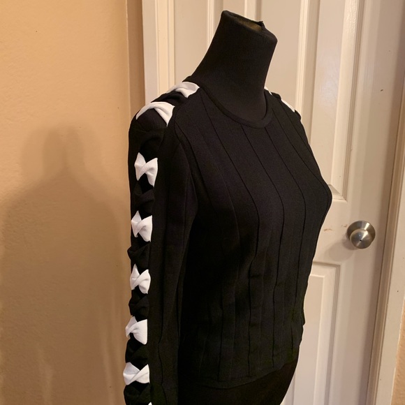 Alexander McQueen knit bow sweater - Picture 4 of 15
